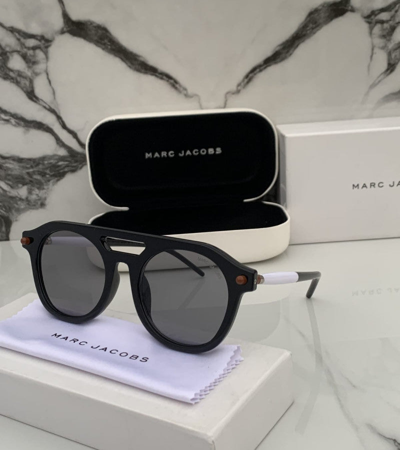 Mark Jacobs Kuboraum 8831 Black White
